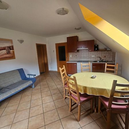 Apartmaji Mlinar ครานสกา โกรา ภายนอก รูปภาพ